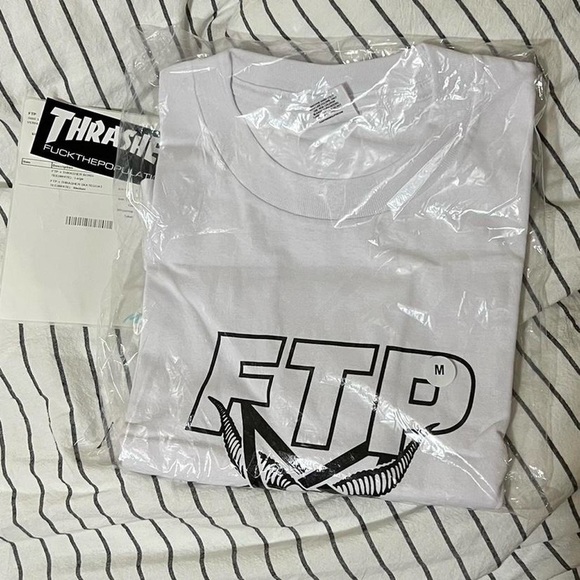 𖤐 FTP x THRASHER SKATEGOAT TEE + pink thrasher x FUCKTHEPOPULATION sticker - Picture 2 of 13